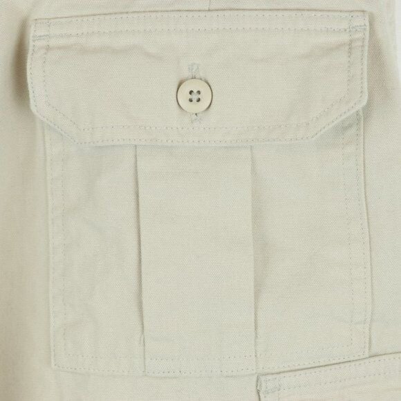 Cabela's Women's Size 8 Cream Cotton 8-Pocket Pleated High Waist Cargo Shorts - Picture 5 of 10